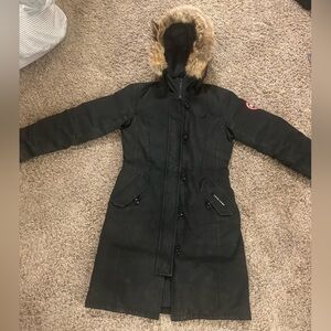 Woman’s Canada Goose parka!